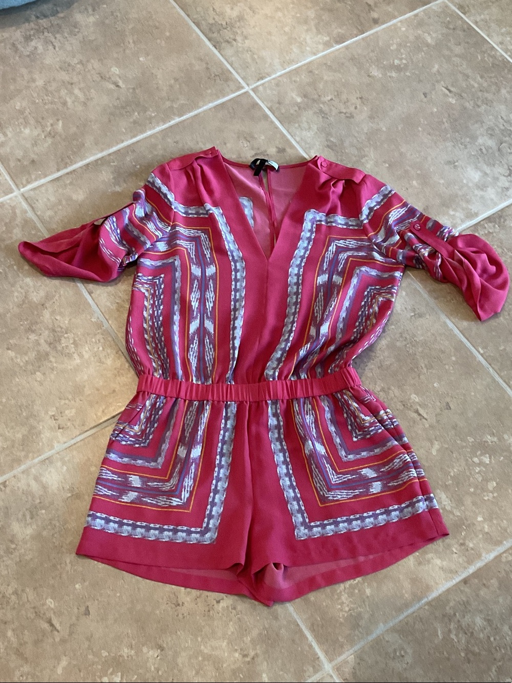BCBGMAXAZRIA romper, elastic waist, side pockets, pink w/multicolor print, S